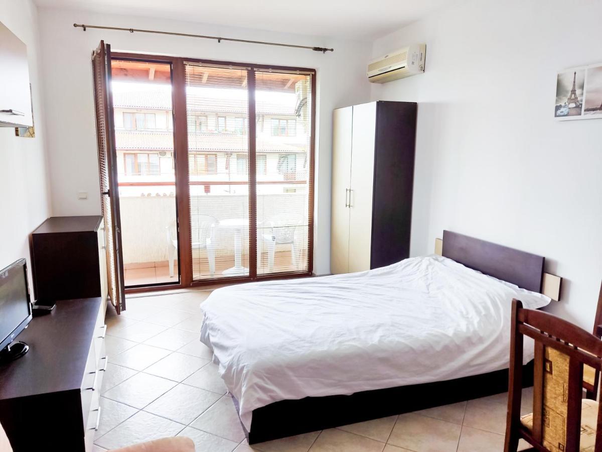 Apartament Studio Comfort Primorsko Mm Complex Kültér fotó